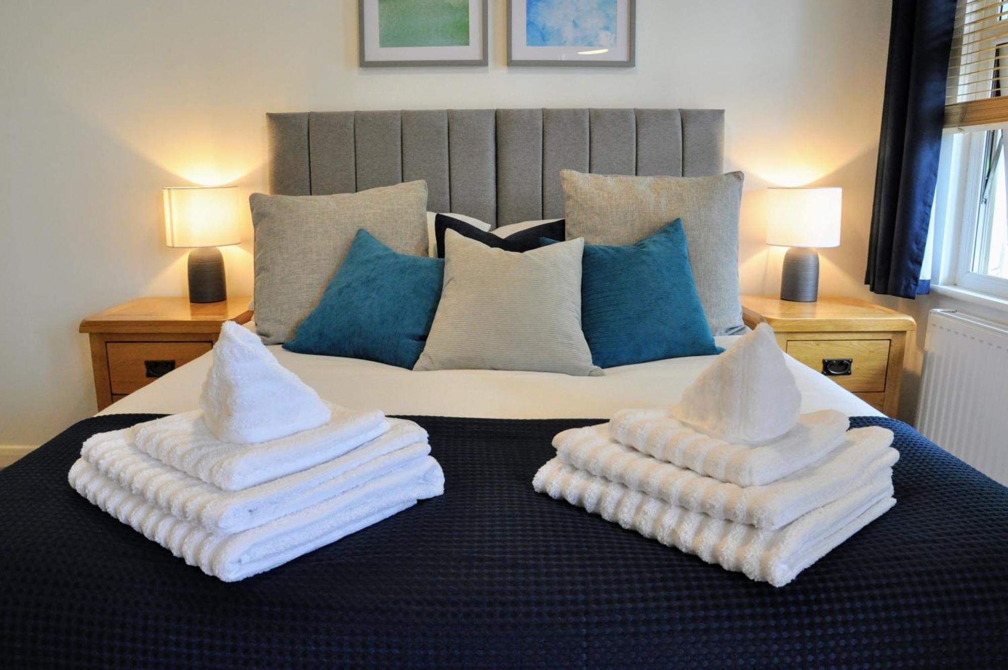 Crescent House Apartments Telford Habitación foto